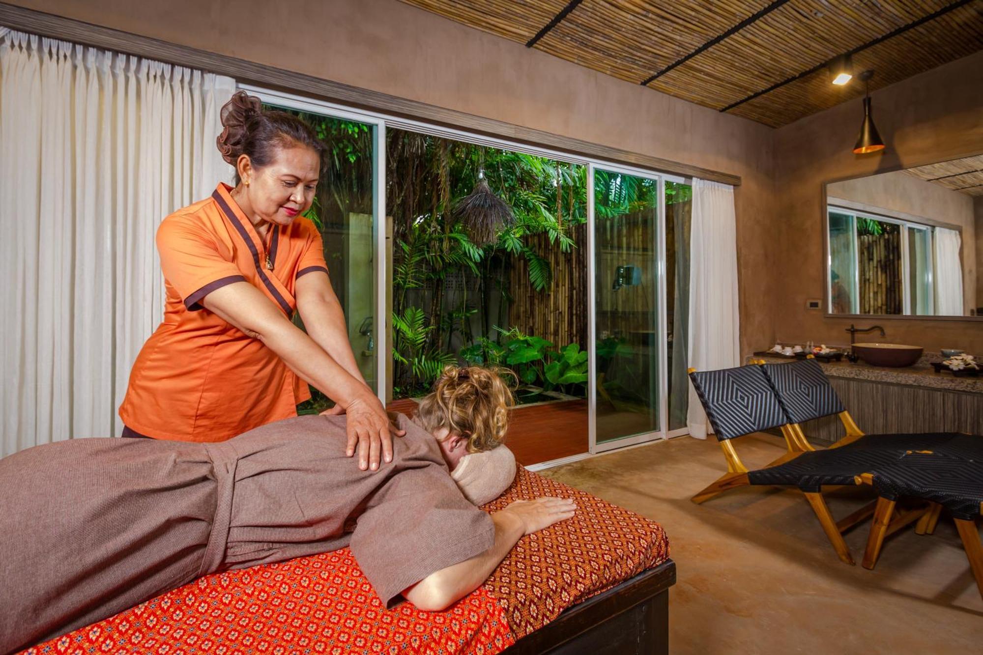 Coastal Escape Koh Yao Noi Villa Kültér fotó